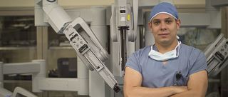 clinicas urologia monterrey Dr. Roberto Garza Cortes UROLOGO en Monterrey
