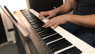 clases cajon flamenco monterrey VR Music Academy